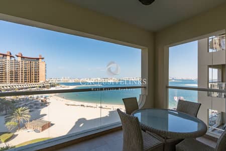 1 Bedroom Flat for Sale in Palm Jumeirah, Dubai - Large 1 BR | Vacant Soon | Sea View