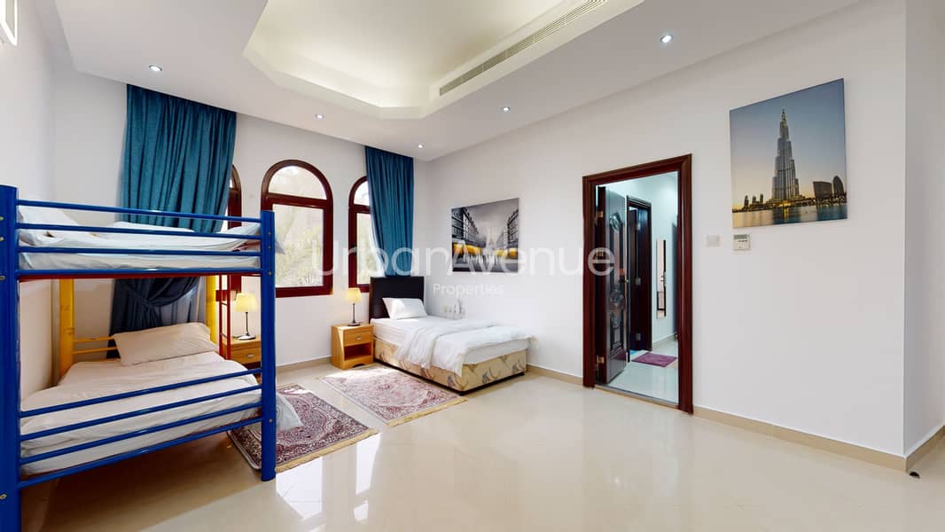 25 Villa-E50-Emirates-Hills-07262022_085950. jpg