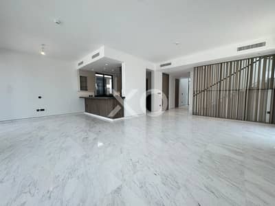 5 Bedroom Villa for Rent in Tilal Al Ghaf, Dubai - Fully Upgraded | Park Backing | Vacant.