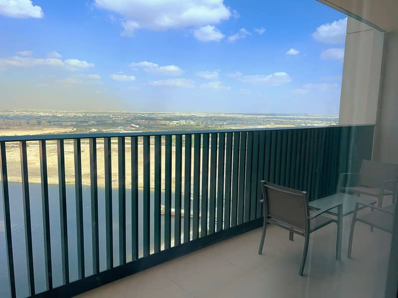 43 Balcony. jpg