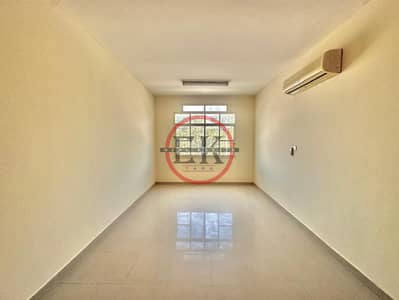 Neat & Clean|| Split Ac|| Covered Parking