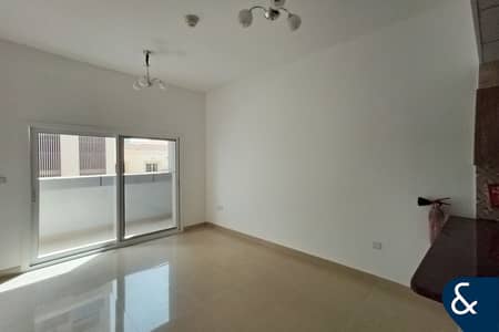Studio for Sale in Jumeirah Village Circle (JVC), Dubai - Ready to Move | Private Balcony | Good ROI