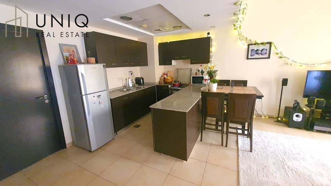 5 Kitchen 2 . jpeg