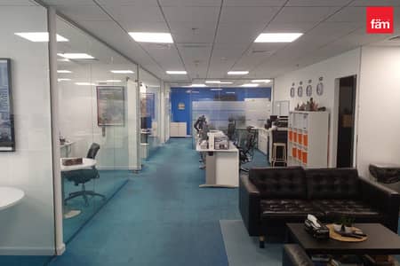Office for Sale in Jumeirah Lake Towers (JLT), Dubai - Rented | Fitted | Large Layout | Investor Deal