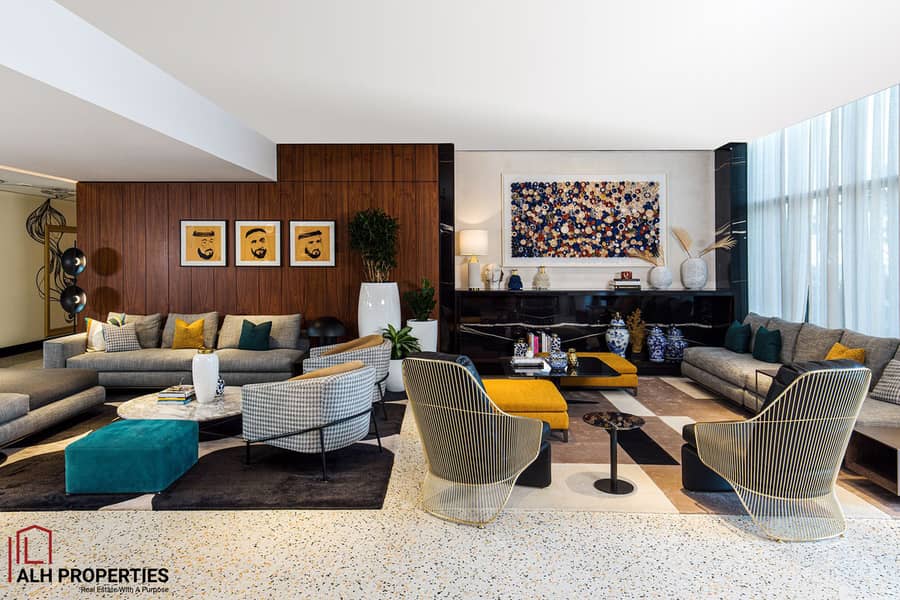 18 Th8-Lobby-2. jpg