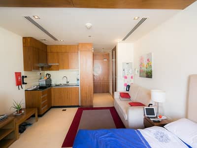 Hot and Reduced Price Studio Canal View Hot and Reduced Price Studio Canal View