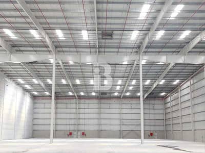 Warehouse for Rent in Al Dhafrah, Abu Dhabi - CROSS DOCKED | GRADE A | BRAND NEW WAREHOUSE