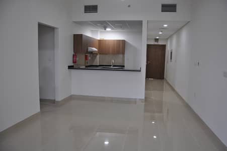 迪拜工业园住宅区， 迪拜 单身公寓待售 - 1BHK living room. JPG