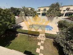 Luxurious 4-Bedroom Villa for Rent in Jumeirah Park with Private Pool & Garden