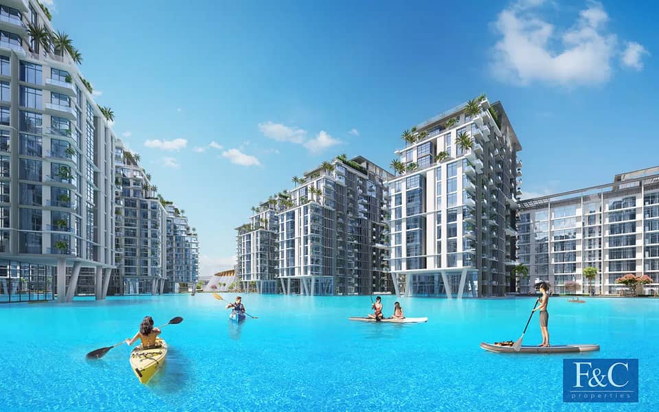 Waterfront Elegance | Luxury Homes in Dubai Waterfront Elegance | Luxury Homes in Dubai