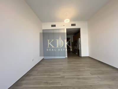 Fitted Kitchen | Brand New | Prime Location