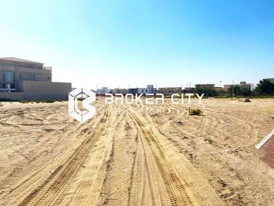 Spacious Plot | 200 * 95 | Ideal Location