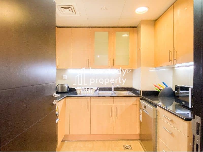 9 09. Kennedy Property Rentals Sky Tower. jpg
