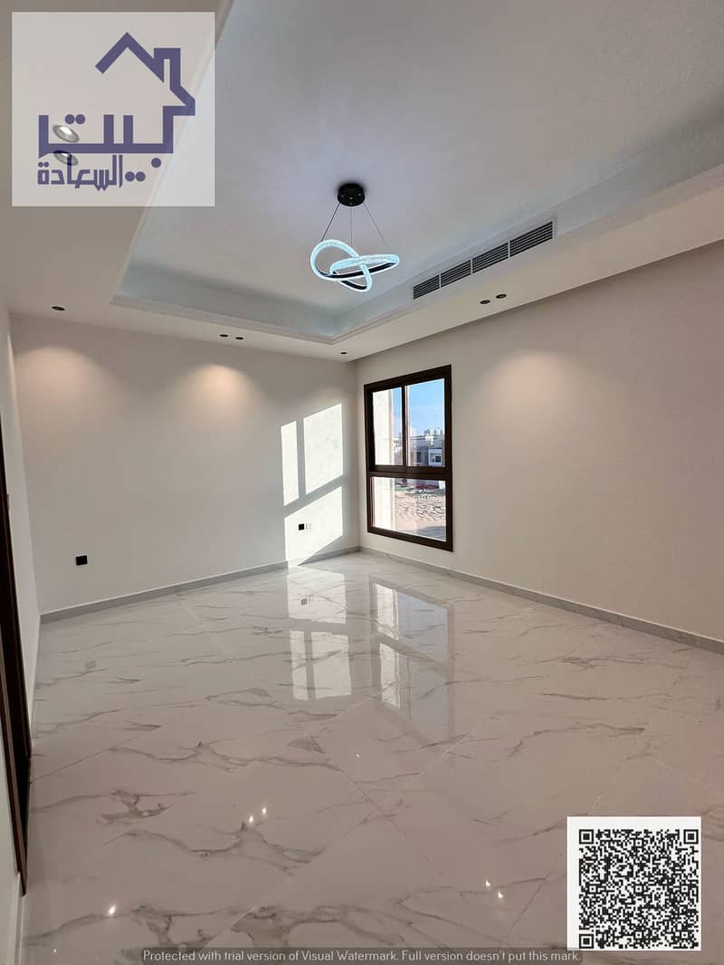 9 750cb035-bfee-4d24-bb3d-0231b29ada7a. jpg