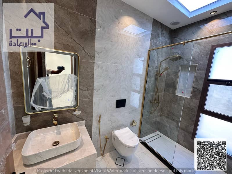 15 d36065ad-1fb9-4570-b215-905e9b17448c. jpg