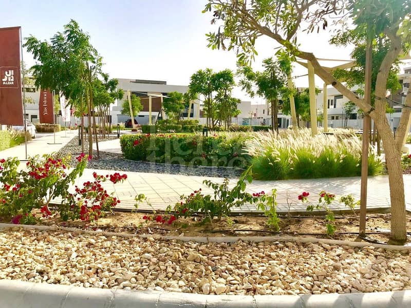Come And View this Stunning Villa in West Yas 5 br Villa. Come And View this Stunning Villa in West Yas 5 br Villa.