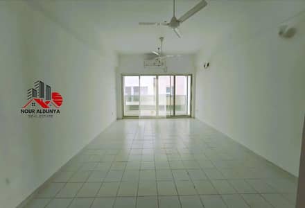 FRONT OF METRO. SPECIOUS 3BHK . BALCONY. FAMILY ONLY