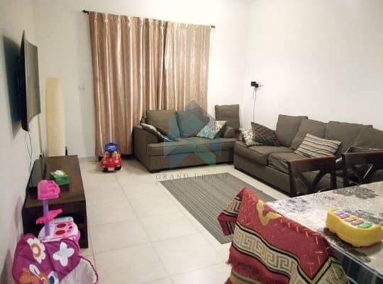 Well Maintained 2BHK | Direct Access to the Pool