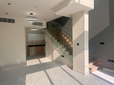 1 bed Loft Style Townhouse- Ready to View