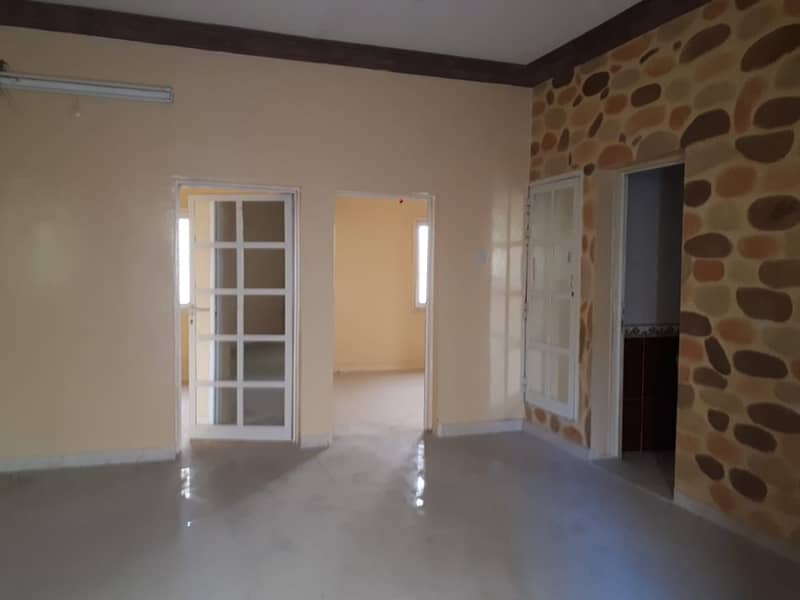 4 bedroom hall villa for rent in Al sabkha