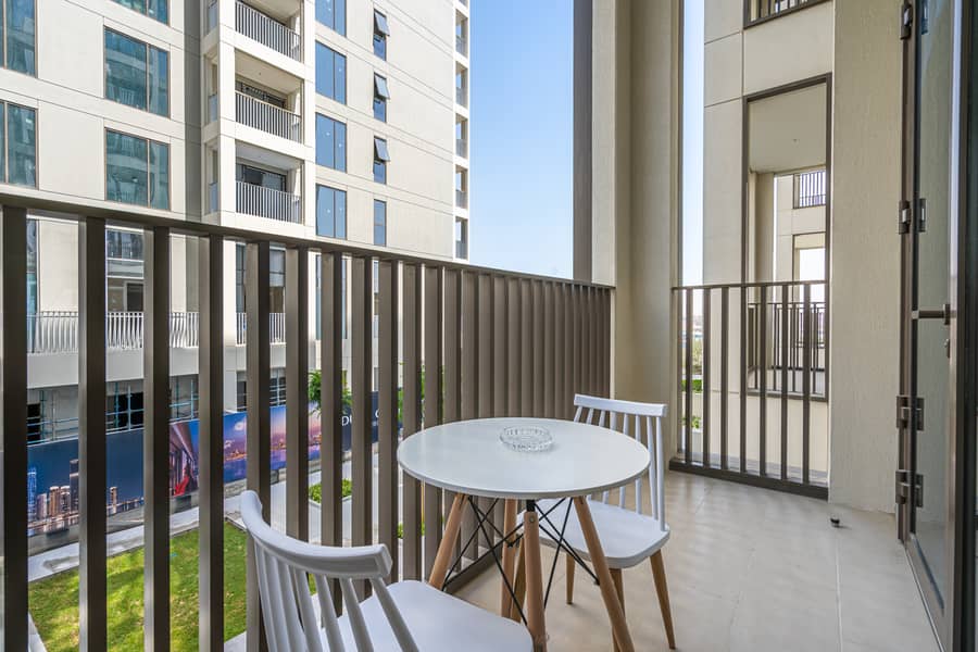 12 Balcony (3). jpeg