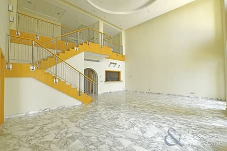 Four Bedrooms Penthouse | Full Sea Views Four Bedrooms Penthouse | Full Sea Views
