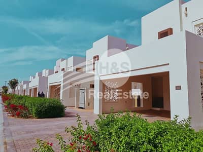 Authentic Ad| Type J| Near Entrance| Single Row Authentic Ad| Type J| Near Entrance| Single Row