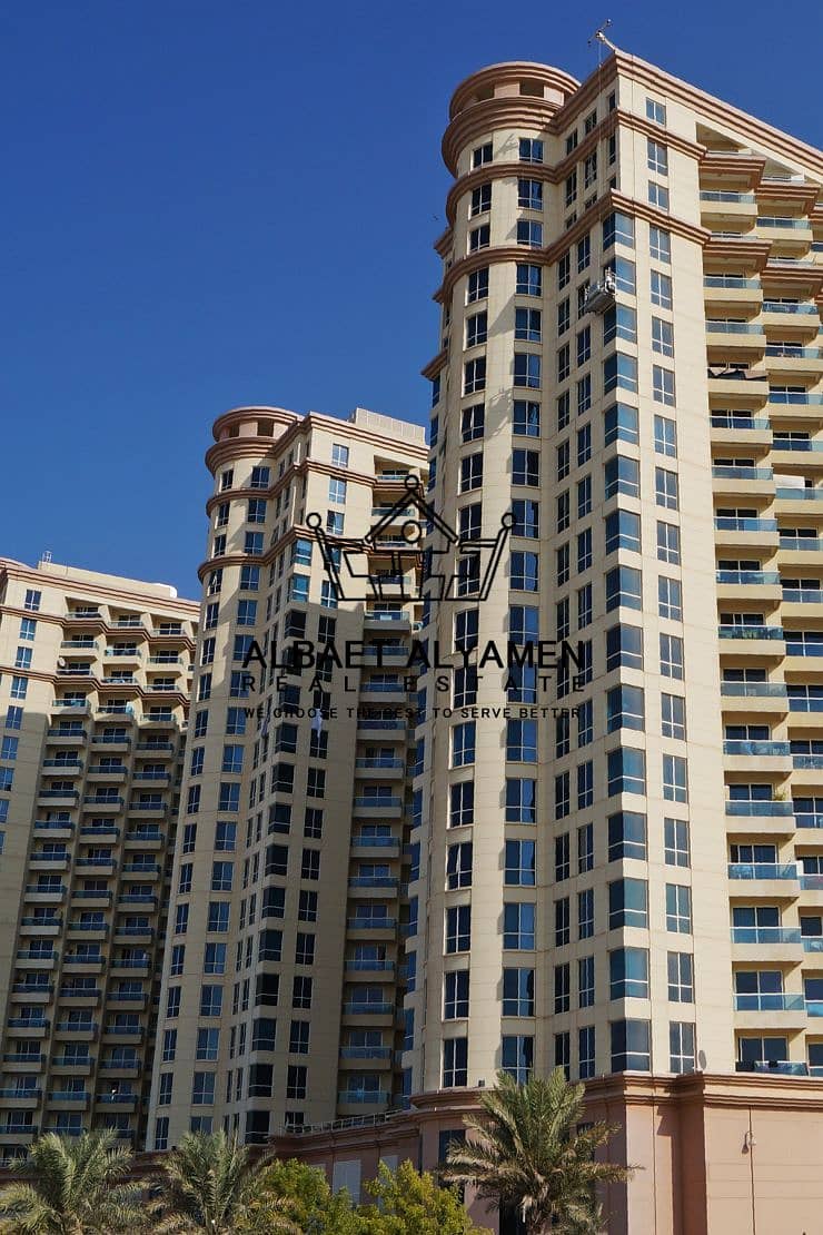 15 the-crescent-829_xl. jpg