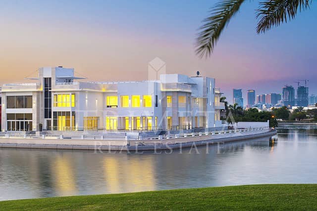 Huge 8 Bedroom Luxury Villa with Panoramic Views