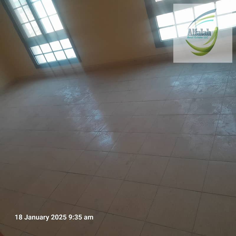 4 WhatsApp Image 2025-04-05 at 11.51. 13_cc06f5df. jpg