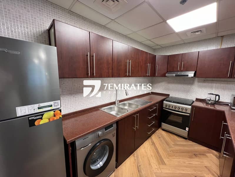 17 7Emirates-scala-tower-apartment-business-bay-burj-khalifa-&-canal-view-kitchen-appliances-property-in-dubai. jpeg
