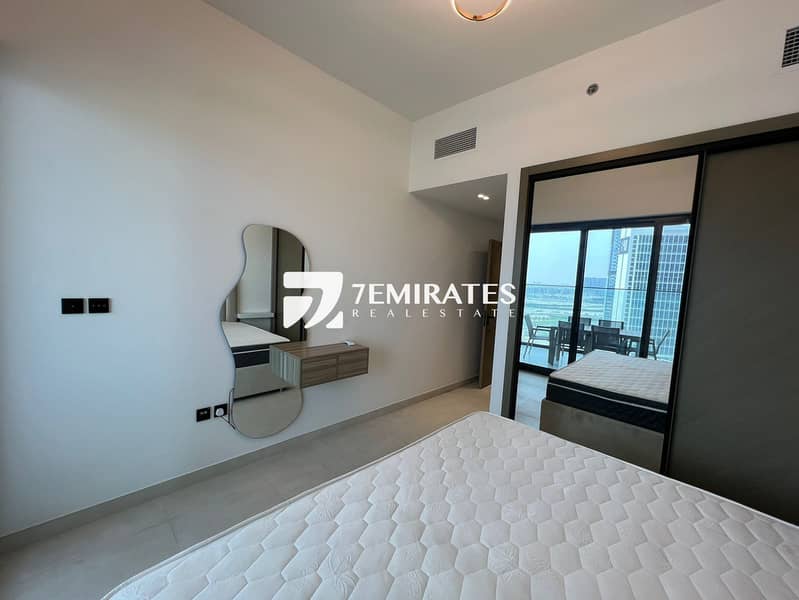 8 7emirates-bingahtti-canal-apartment-bedroom-view-mirror-property-in-dubai. jpeg