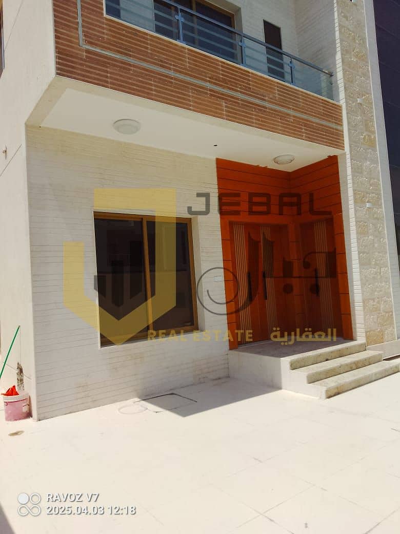 14 صورة واتساب بتاريخ 1446-10-07 في 23.13. 02_59666e64. jpg