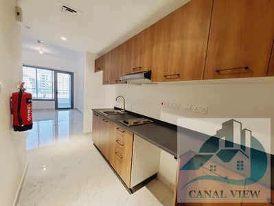 Hot Deal Pool View Spacious Studio with GYM Pool  in Masdar City