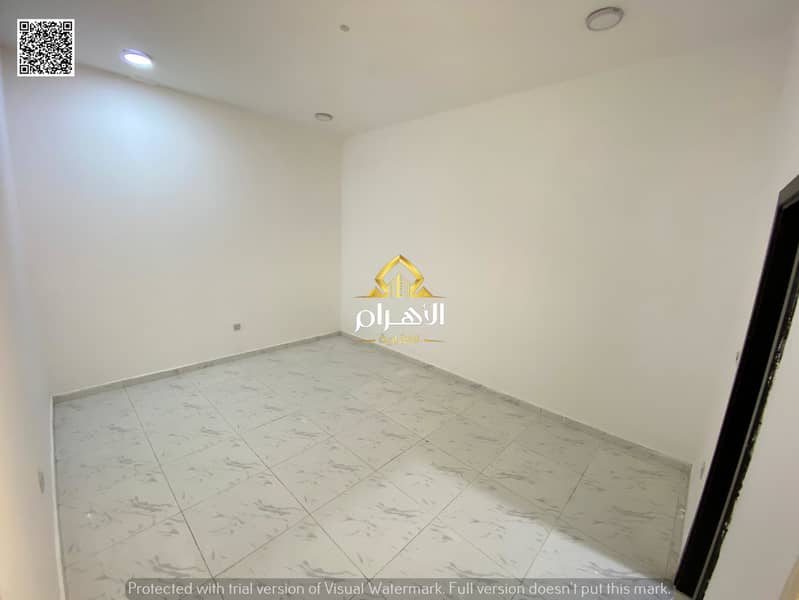12 e4043fef-ab99-4938-ab53-52ef4cb9393c. jpg