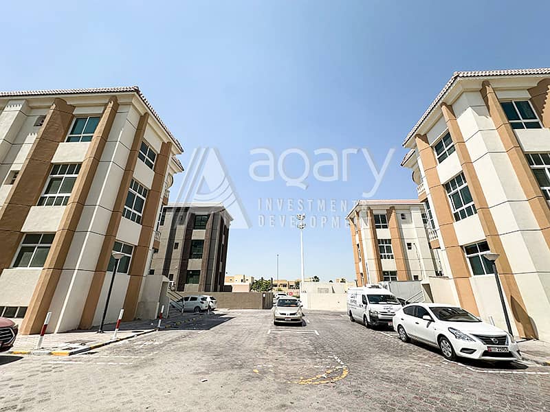 位于哈里发城 6 卧室的商业别墅 425000 AED - 11272137 位于哈里发城 6 卧室的商业别墅 425000 AED - 11272137