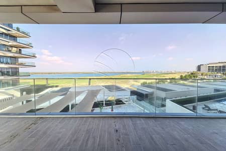 Full Golf and Sea View | Mid Floor | Corner