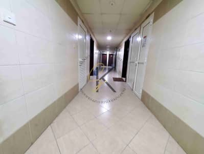 شقة 2 غرفة نوم للايجار في تجارية مويلح، الشارقة - 20250125_160839. jpg