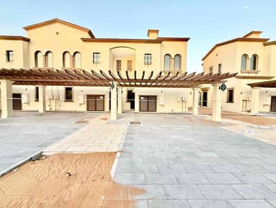 2 Bedroom Villa for Rent in Shakhbout City, Abu Dhabi - 8be78654-493a-45d1-8c33-036e6923ed11. jpg