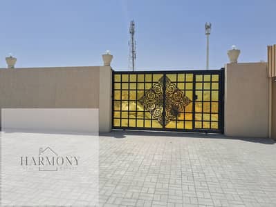 Like NEW l Al Uraibi  Family Villa l Outside Building l Prime location l Spacious Private Compound