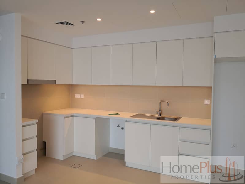 9 Kitchen 2. jpg