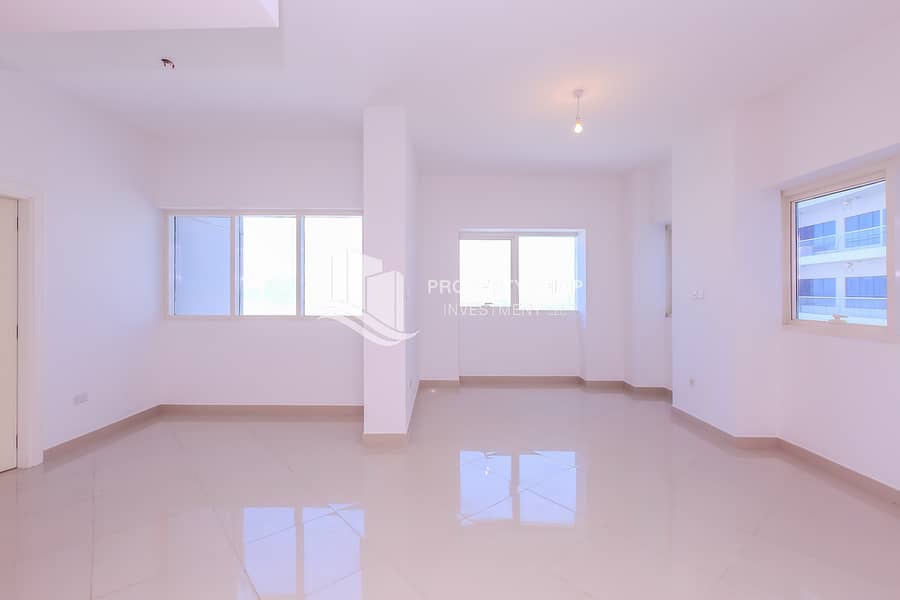 3 1-bedroom-apartment-al-reem-island-sham-abu-dhabi-ocean-scape-dining-living. JPG