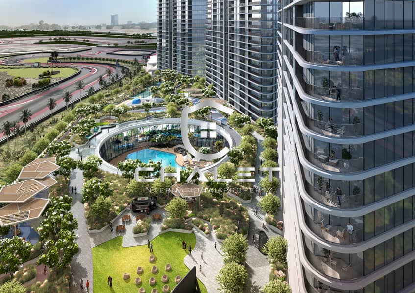 12 Sobha Solis - Podium. jpg