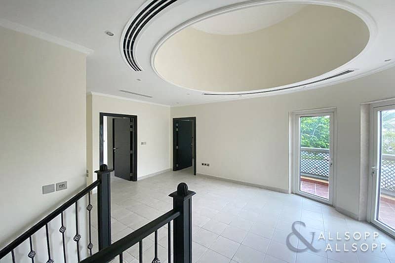 8 Great Location | Vacant Now | Skyline View