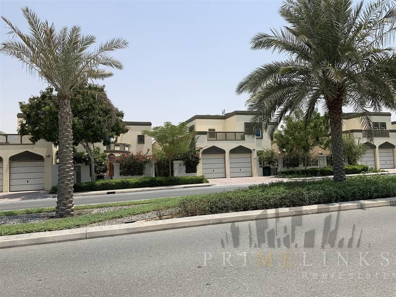 3 Luxury Villa 5 Bedrooms Private Pool Brand New