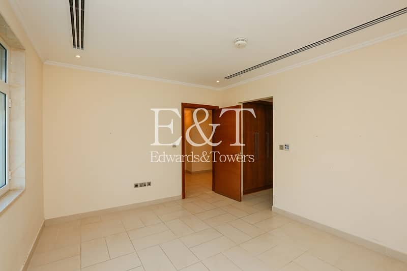 10 End March Available|Well Maintained| Pool