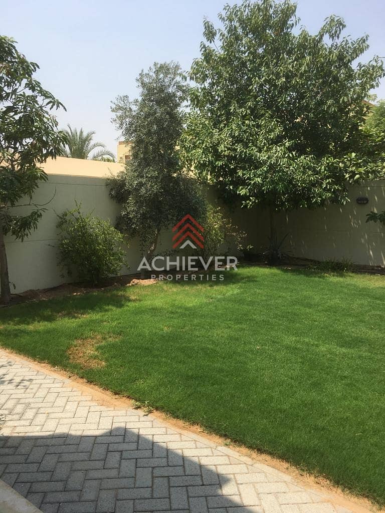 2 3 Bed Large | Unfurnished  | District 7