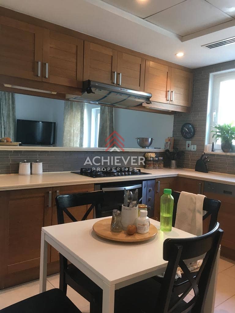 8 3 Bed Large | Unfurnished  | District 7