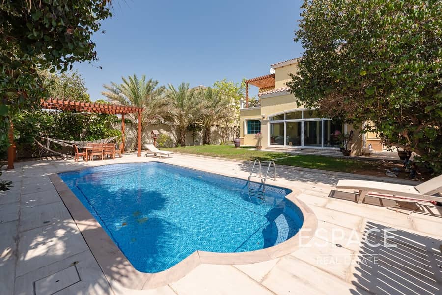 Вилла в Джумейра Парк,Район 4, 4 cпальни, 410000 AED - 6318022 Вилла в Джумейра Парк,Район 4, 4 cпальни, 410000 AED - 6318022