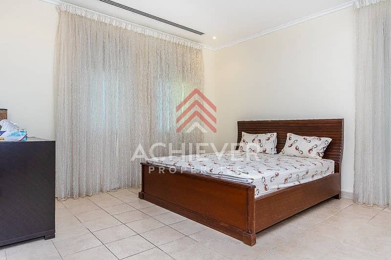6 Best Location | Well Maintained | Big Plot